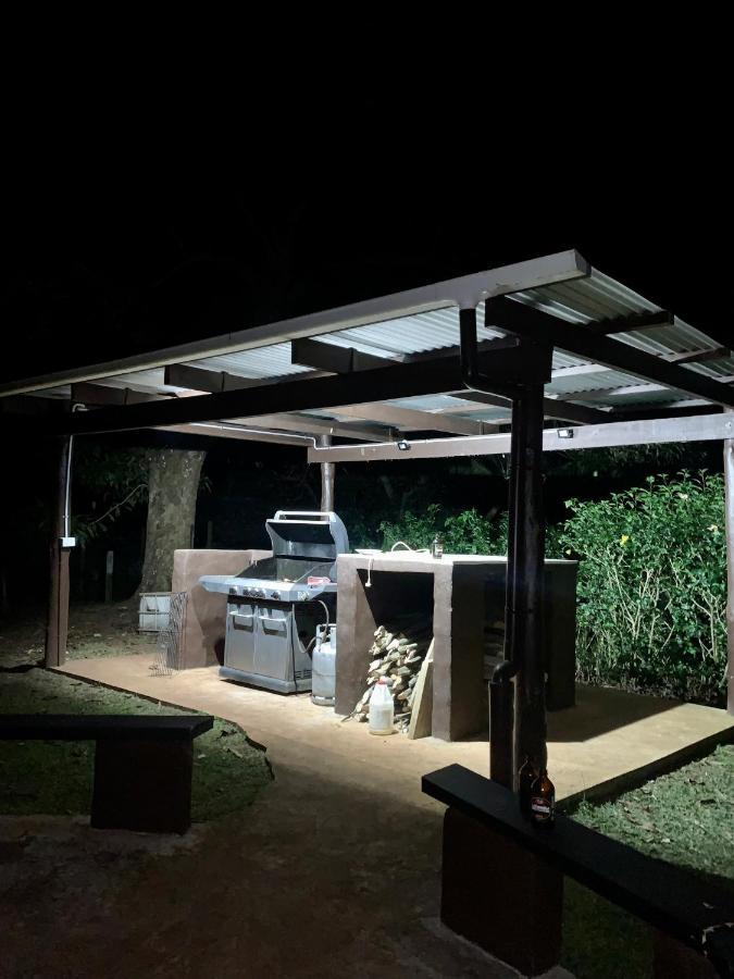 Auberge de jeunesse Camp Taveuni à Matei Extérieur photo